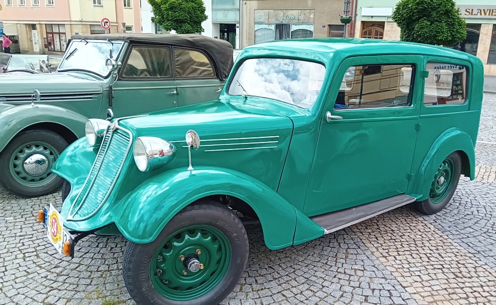 25-Tatra 57A Kombi.jpg